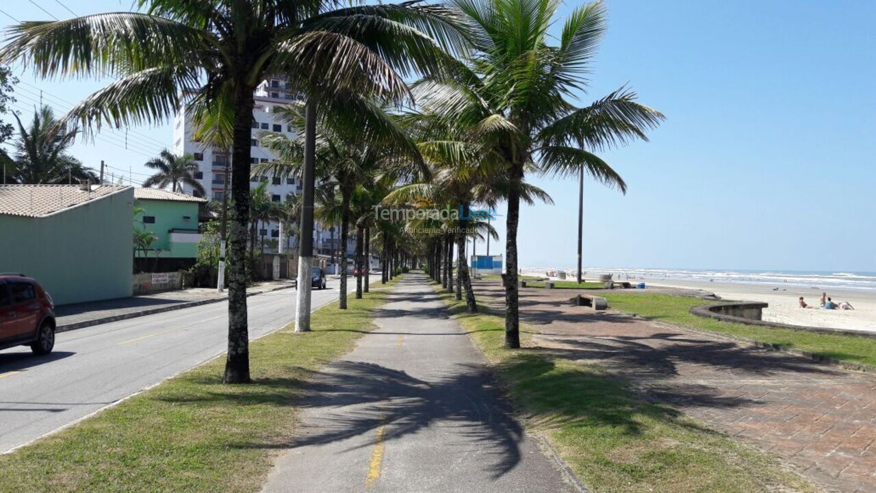Apartamento para aluguel de temporada em Praia Grande (Solemar)