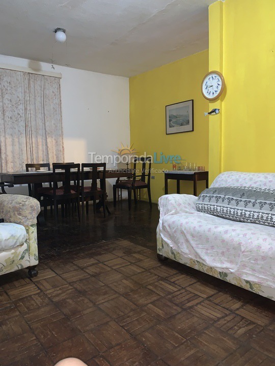 Casa para aluguel de temporada em Guarujá (Enseada Tortugas)