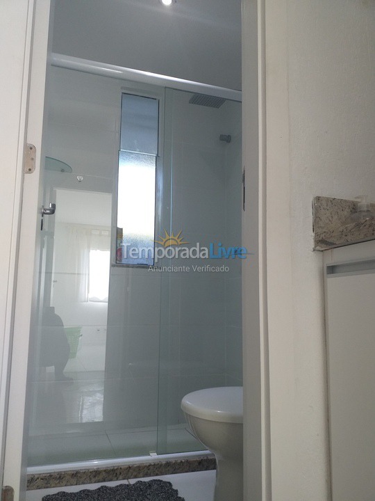 Apartamento para aluguel de temporada em Lauro de Freitas (Praia de Buraquinho Vilas do Atlantico)