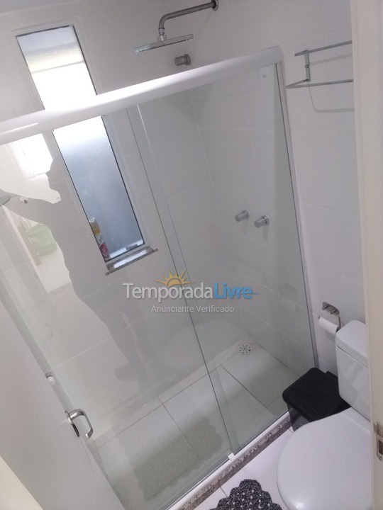 Apartamento para aluguel de temporada em Lauro de Freitas (Praia de Buraquinho Vilas do Atlantico)