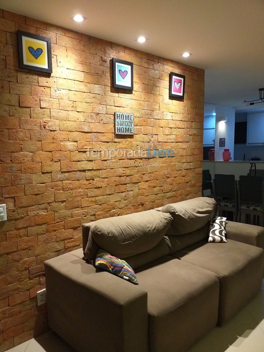 Apartamento para aluguel de temporada em Lauro de Freitas (Praia de Buraquinho Vilas do Atlantico)