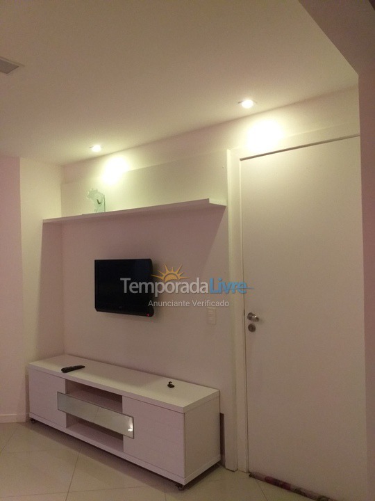 Apartamento para aluguel de temporada em Lauro de Freitas (Praia de Buraquinho Vilas do Atlantico)