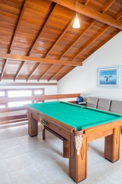EXCELENTE CASA 5 SUÍTES - JURERÊ INTERNACIONAL