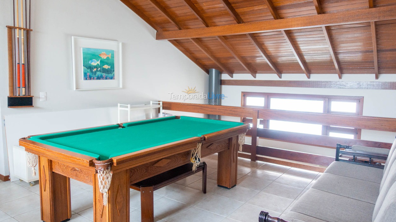 Casa para aluguel de temporada em Florianopolis (Jurerê Internacional)