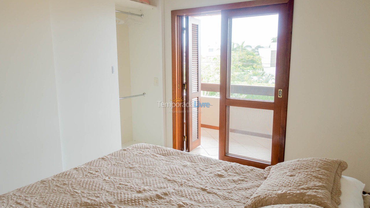 Casa para aluguel de temporada em Florianopolis (Jurerê Internacional)