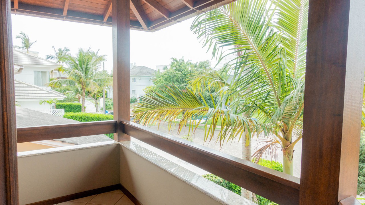Casa para aluguel de temporada em Florianopolis (Jurerê Internacional)