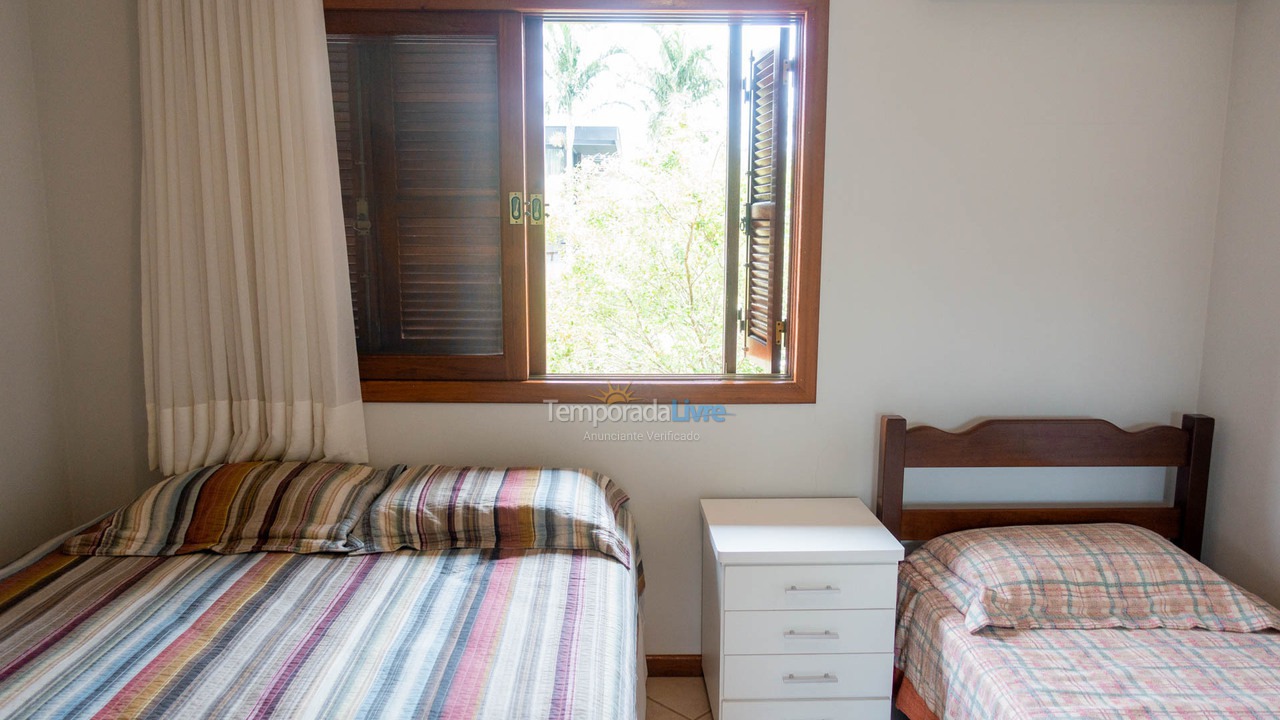 Casa para aluguel de temporada em Florianopolis (Jurerê Internacional)