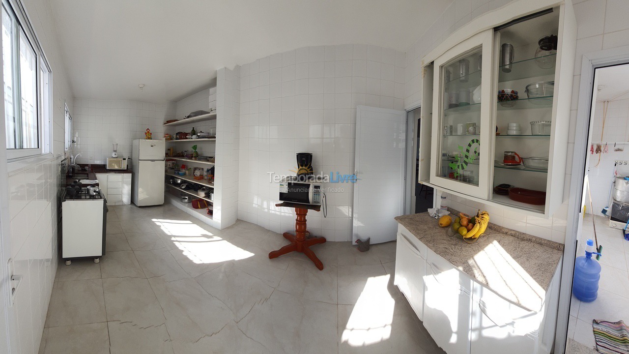 House for vacation rental in Guarujá (Enseada)