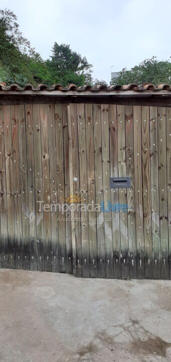 Casa para alquiler de vacaciones em Ilhabela (Itaquanduba)