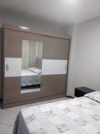 Ap-056 COM CERTEZA É ESTE - PARA 06 PESSOAS