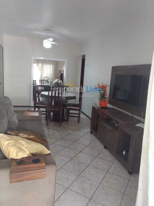 Apartamento para aluguel de temporada em Itapema (Meia Praia)