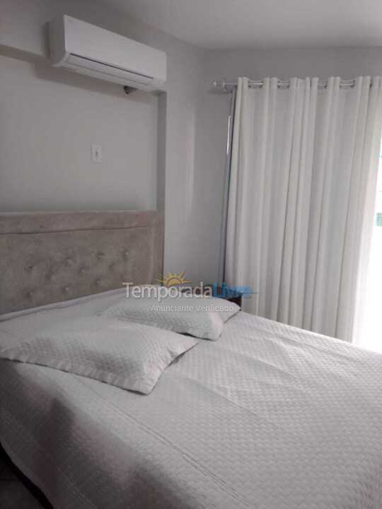 Apartamento para aluguel de temporada em Itapema (Meia Praia)