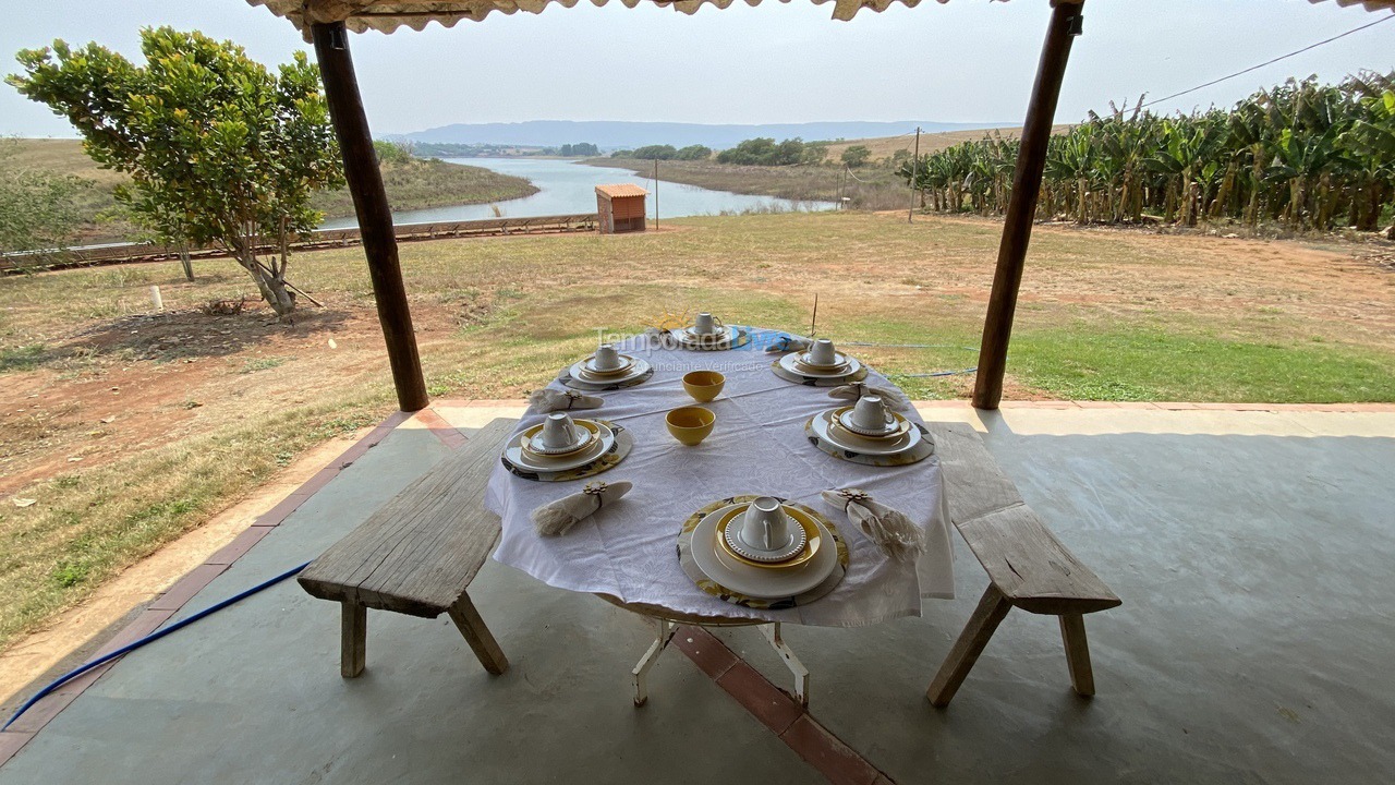 House for vacation rental in Delfinópolis (Estrada delfinópolis Cássia Zona Rural Proximo A Balsa)