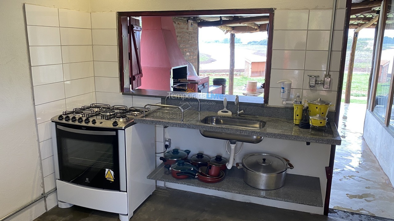 House for vacation rental in Delfinópolis (Estrada delfinópolis Cássia Zona Rural Proximo A Balsa)