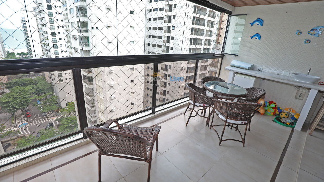 Apartamento para aluguel de temporada em Guarujá (Pitangueiras)