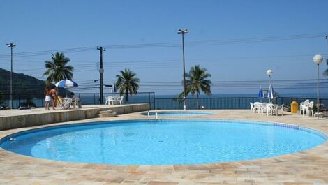 APARTAMENTO PÉ NA AREIA PRAIA MARTIN DE SÁ CARAGUATAUBA-SP