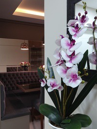 Apartment w / Pool and Gym in the center of Bombinhas