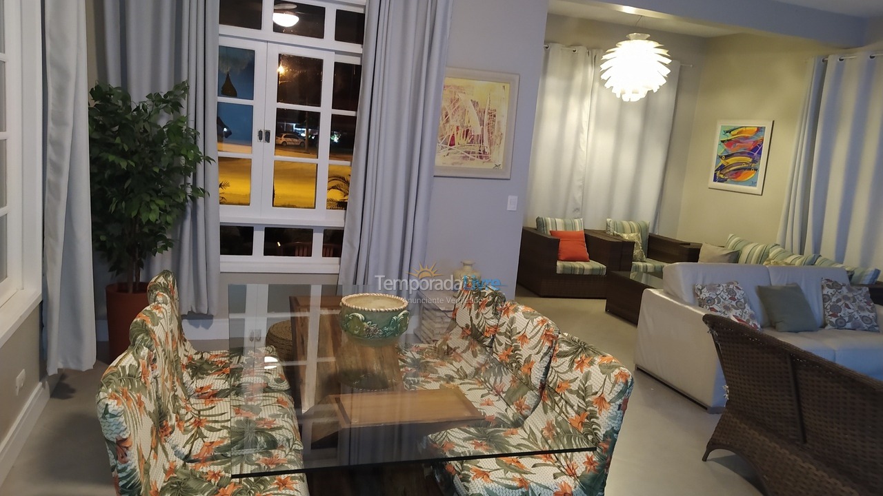 Casa para aluguel de temporada em Bertioga (Riviera de São Lourenço)