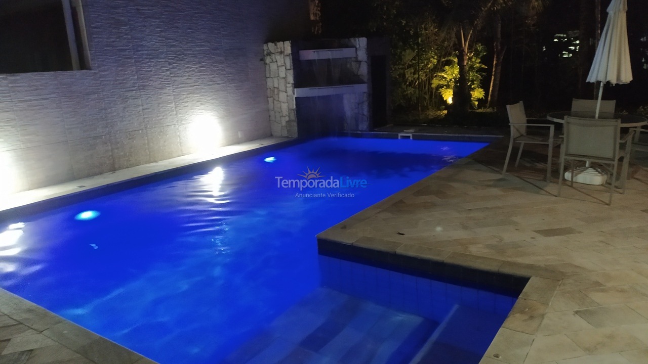 Casa para aluguel de temporada em Bertioga (Riviera de São Lourenço)