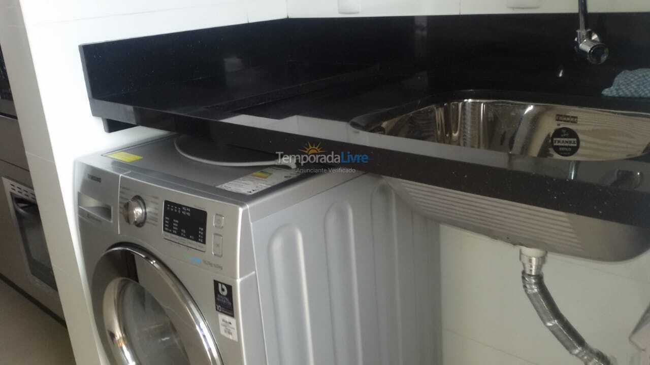 Apartment for vacation rental in Bombinhas (Praia de Bombinhas)