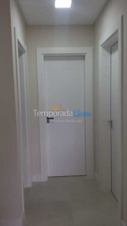 Apartment for vacation rental in Bombinhas (Praia de Bombinhas)