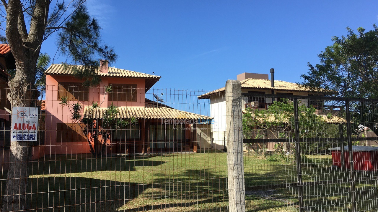 Casa para alquiler de vacaciones em Garopaba (Praia da Ferrugem)