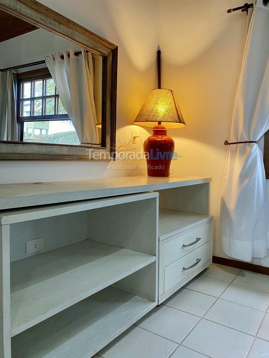 Casa para aluguel de temporada em Armação dos Búzios (Praia de Manguinhos)