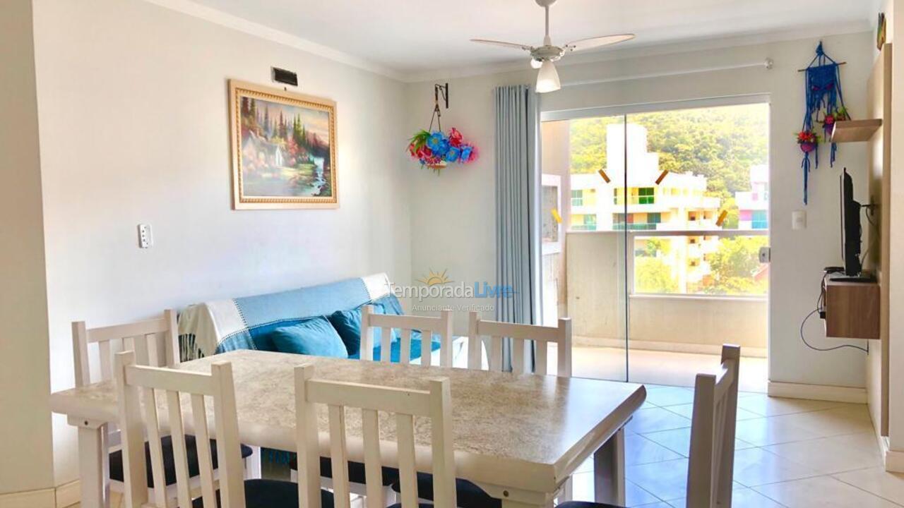 Apartamento para alquiler de vacaciones em Bombinhas (Praia de Bombas)