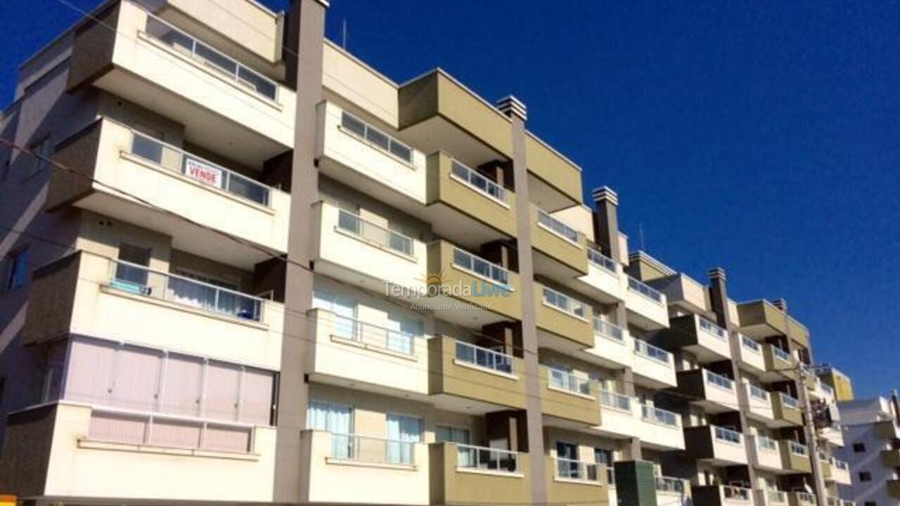 Apartamento para alquiler de vacaciones em Bombinhas (Praia de Bombas)