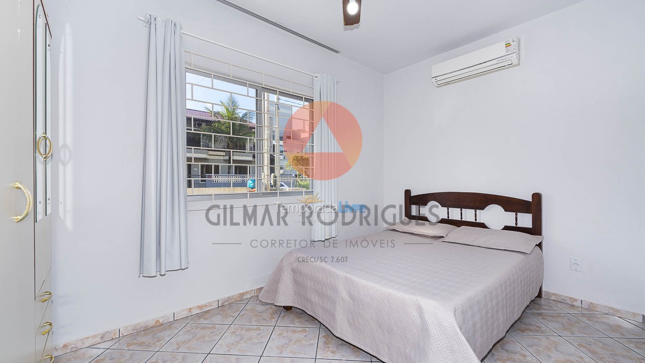 Casa para aluguel de temporada em Bombinhas (Canto Grande)