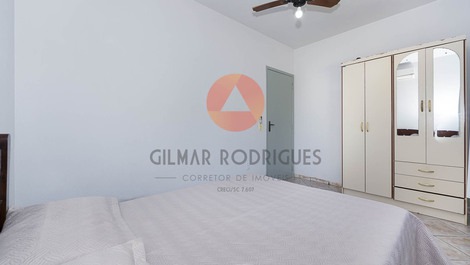 Casa com 3 dormitórios a 100 metros do mar