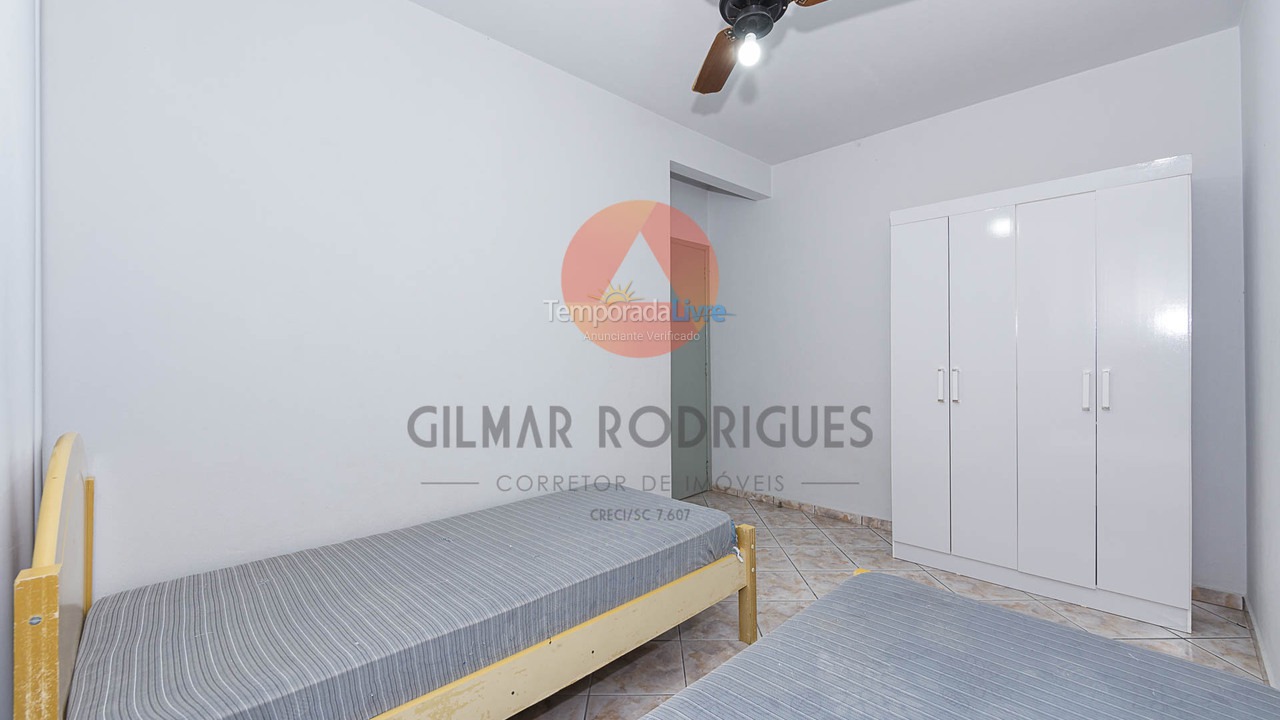 Casa para aluguel de temporada em Bombinhas (Canto Grande)