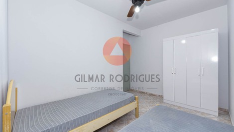 Casa com 3 dormitórios a 100 metros do mar