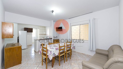 Casa com 3 dormitórios a 100 metros do mar