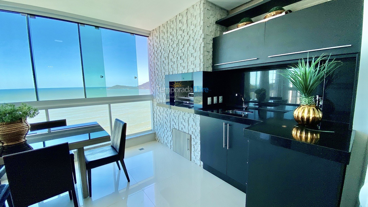 Apartamento para alquiler de vacaciones em Balneário Camboriú (Praia Central)