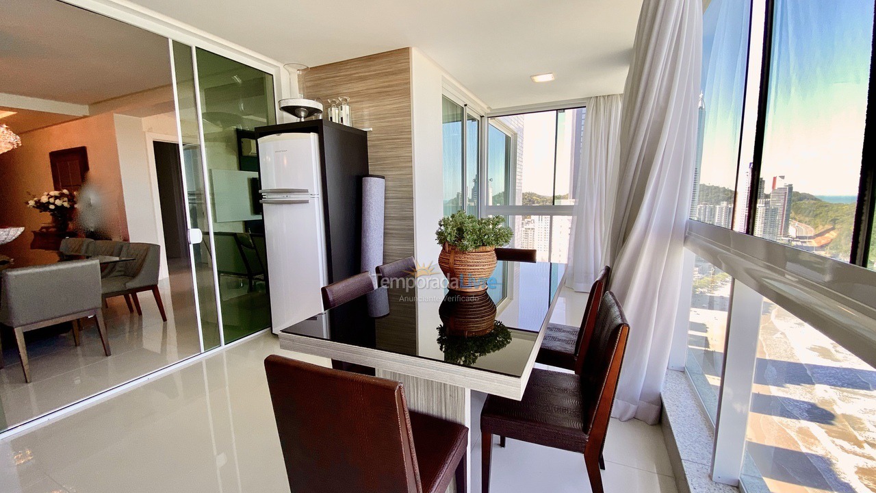 Apartamento para alquiler de vacaciones em Balneário Camboriú (Praia Central)