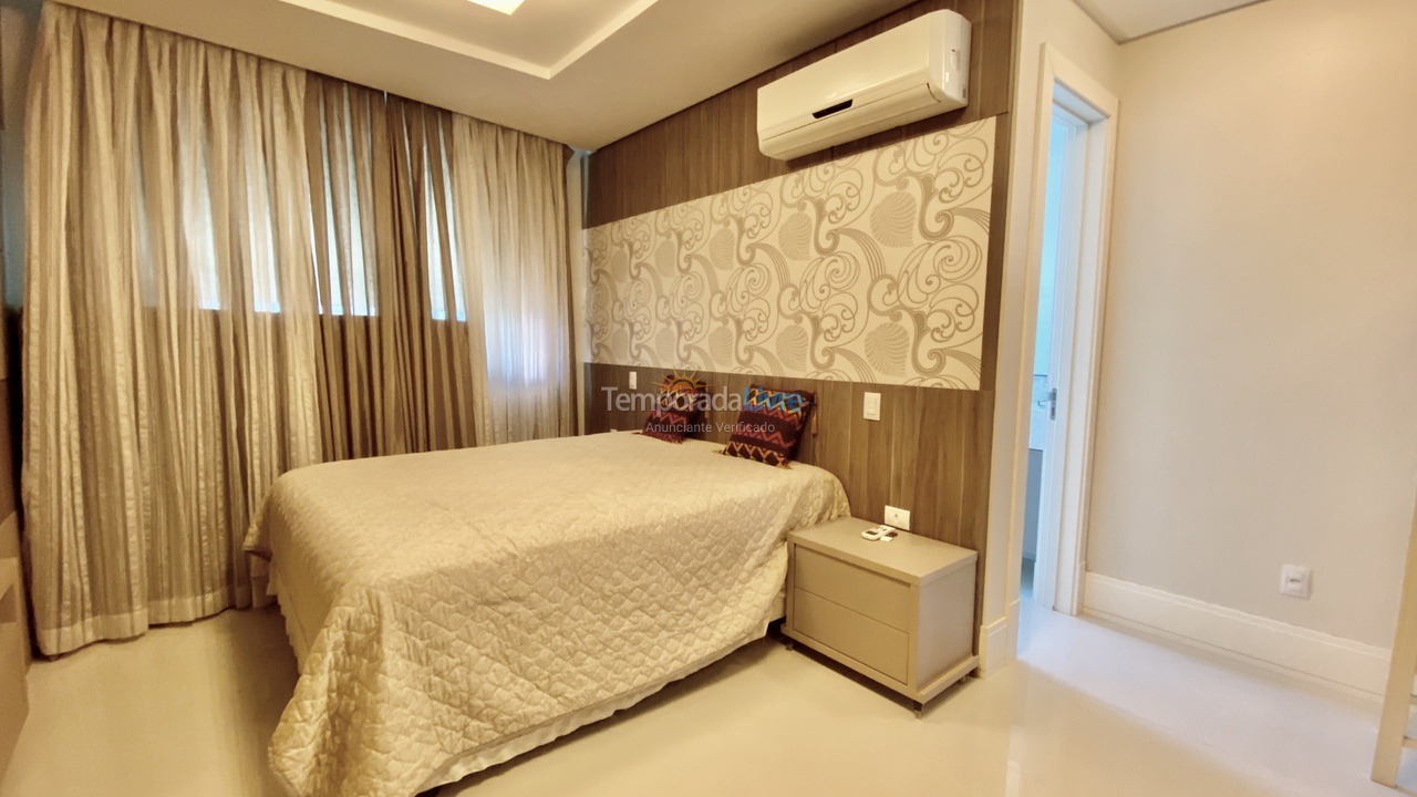 Apartamento para alquiler de vacaciones em Balneário Camboriú (Praia Central)