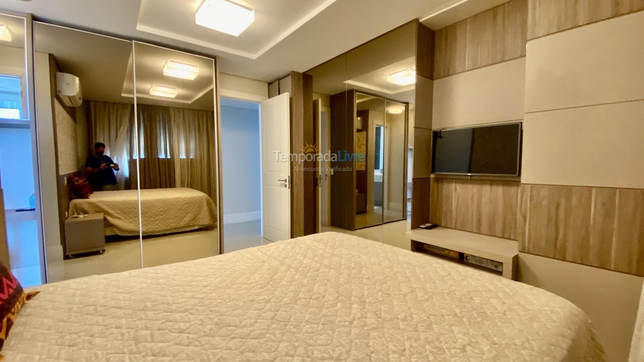 Apartamento para alquiler de vacaciones em Balneário Camboriú (Praia Central)