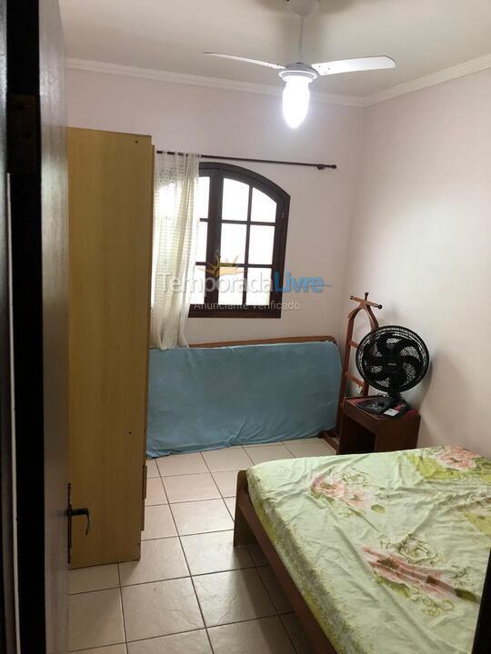 Casa para aluguel de temporada em Cabo Frio (Praia do Forte)