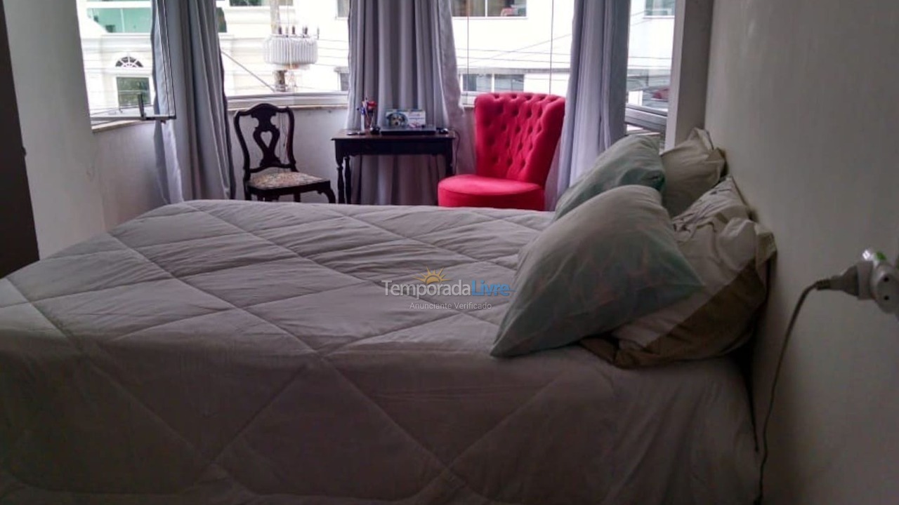 Apartamento para aluguel de temporada em Itapema (Andorinha)