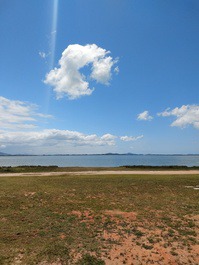 Casa na beira da Lagoa de Figueira