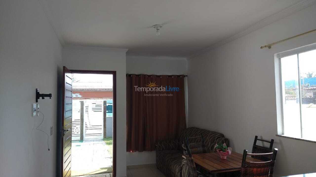 Casa para aluguel de temporada em Arraial do Cabo (Figueira)