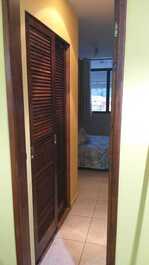 Closet no corredor fechado