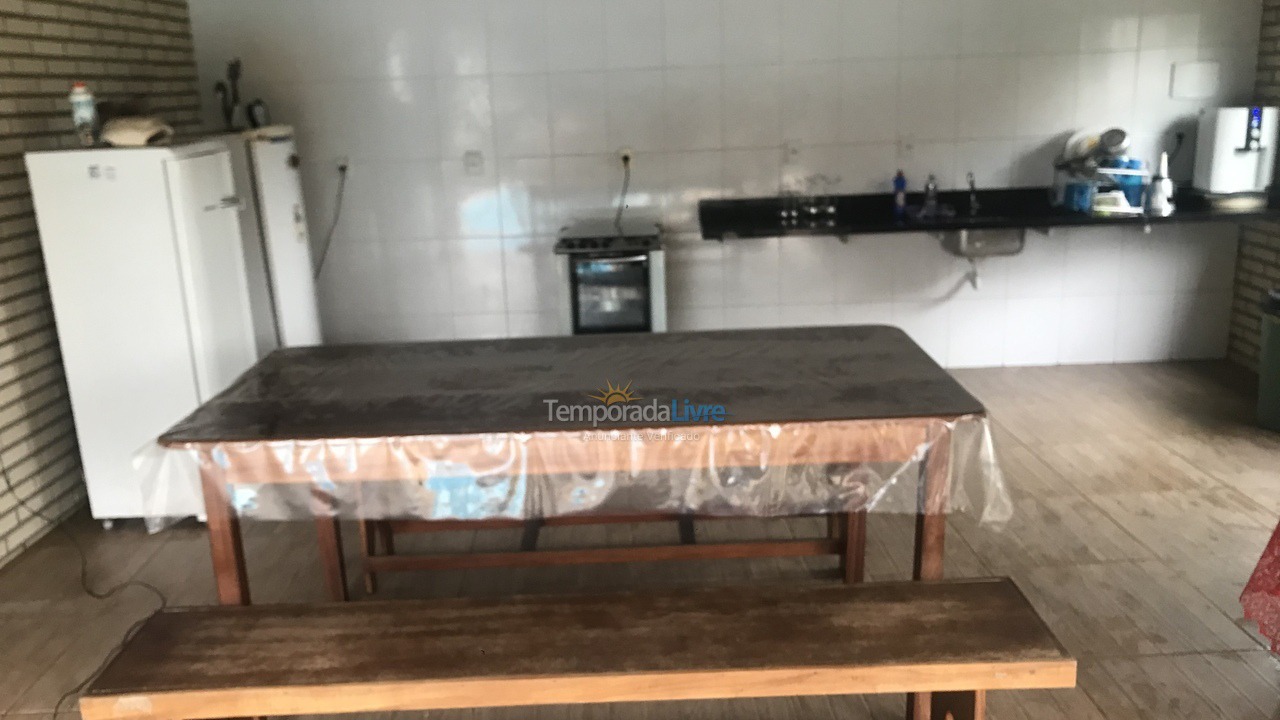 Casa para aluguel de temporada em Camaçari (Barra do Jacuípe)