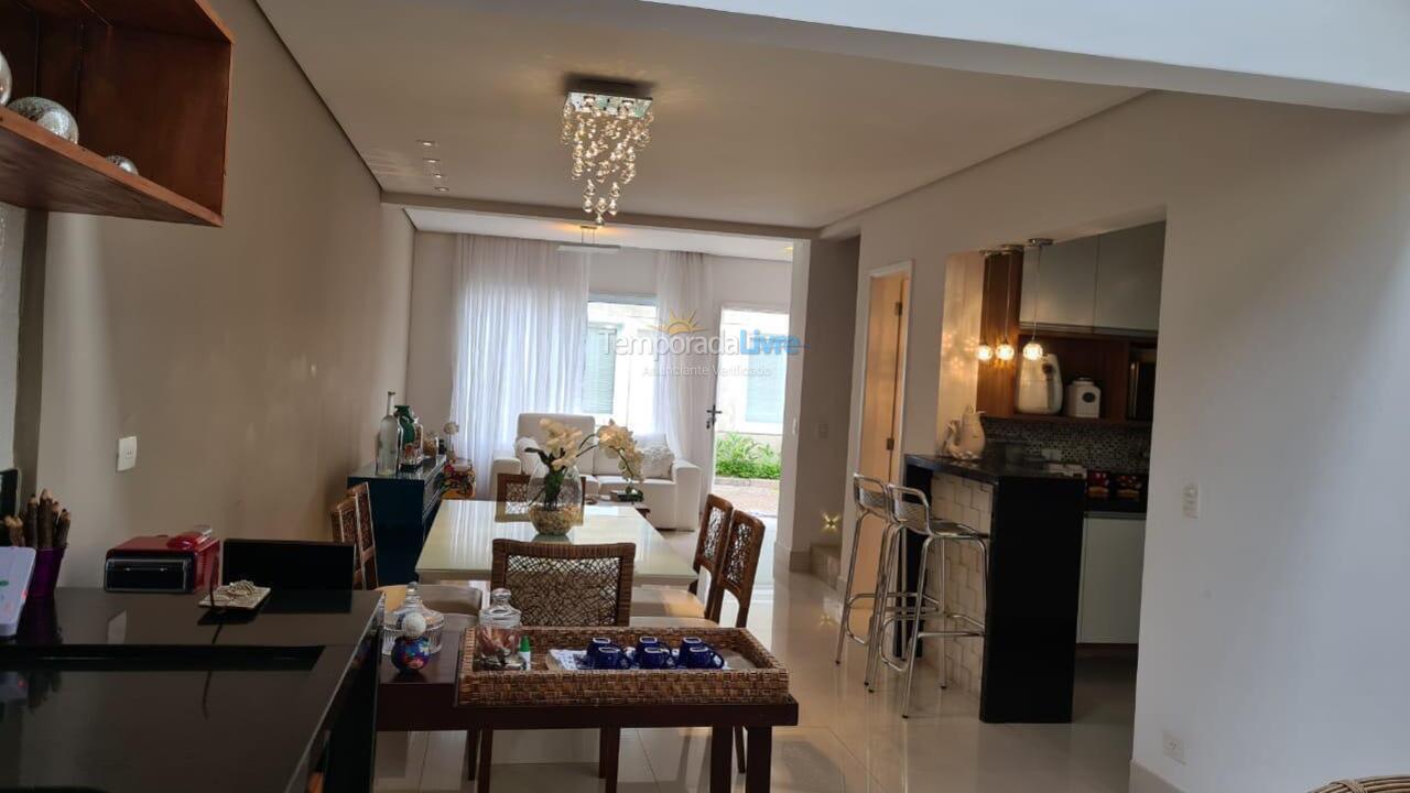 Casa para aluguel de temporada em São Sebastião (Juquehy)