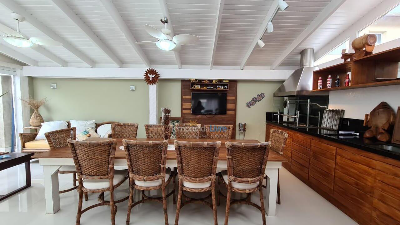 Casa para aluguel de temporada em São Sebastião (Juquehy)