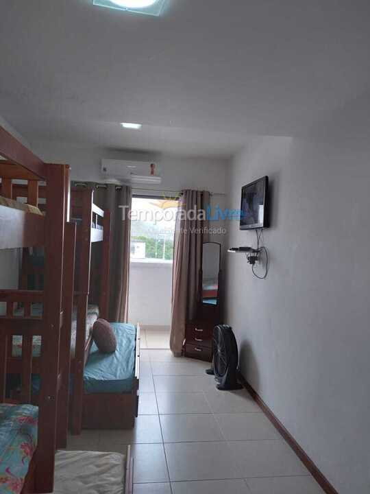 Apartamento para alquiler de vacaciones em Arraial do Cabo (Praia Grande)