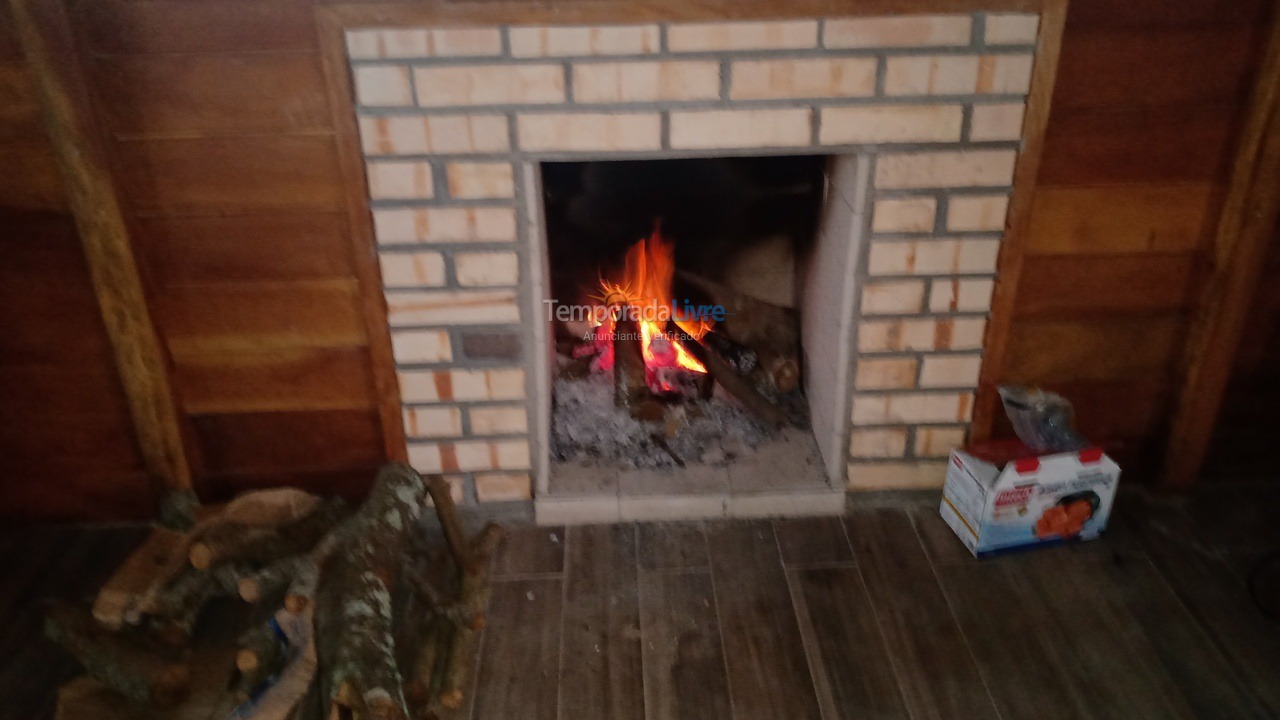 Casa para aluguel de temporada em Imbituba (Araçatuba)