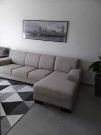 APARTAMENTO FRENTE PARA O MAR COM AREA DE FESTAS