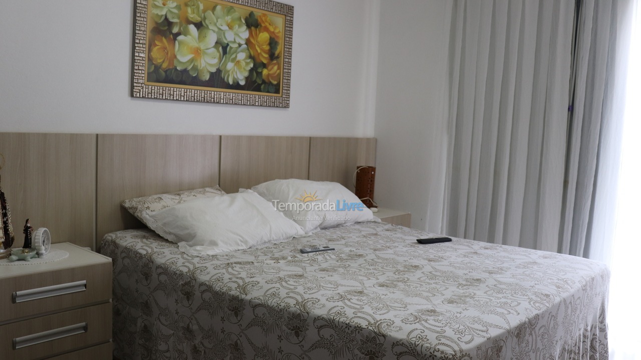 Apartamento para aluguel de temporada em Bombinhas (Canto Grande)